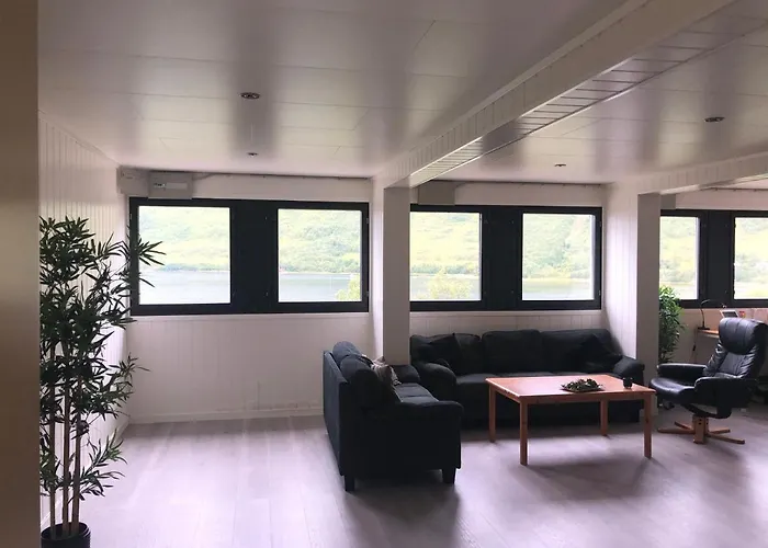 Melishome: Aurora Observatory * Tromsø