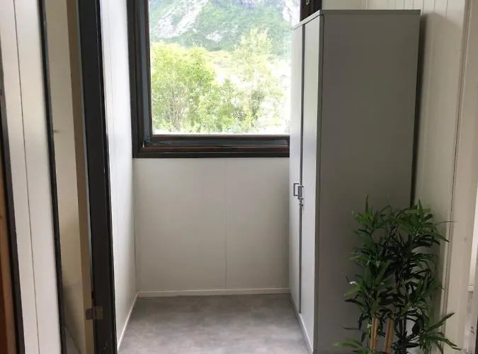 Melishome: Aurora Observatory Hotel