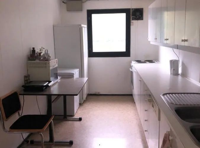 Melishome: Aurora Observatory Hotel